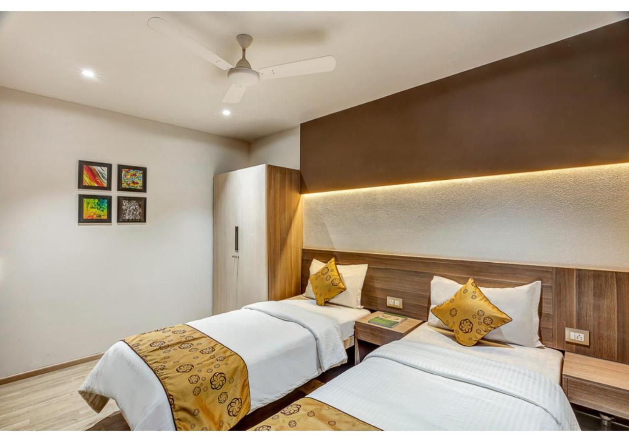 Ashok Deluxe Apartments, Marol Andheri East มุมไบ ภายนอก รูปภาพ