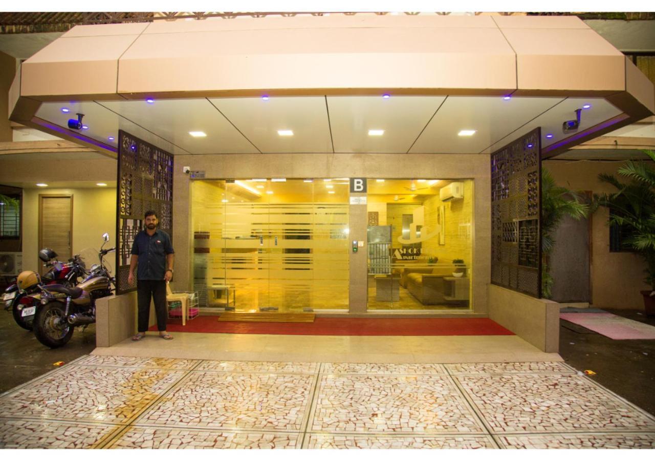 Ashok Deluxe Apartments, Marol Andheri East มุมไบ ภายนอก รูปภาพ