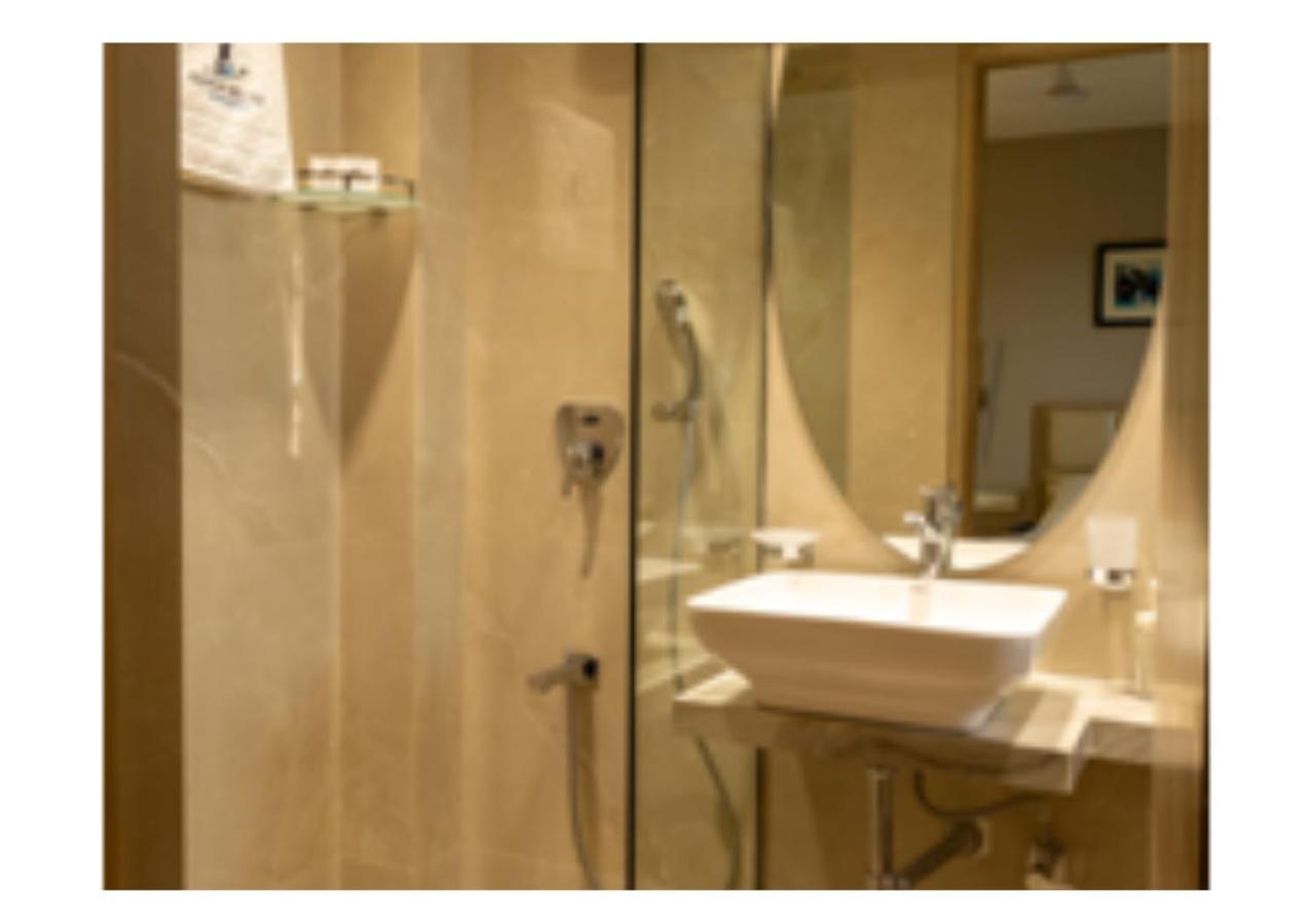 Ashok Deluxe Apartments, Marol Andheri East มุมไบ ภายนอก รูปภาพ
