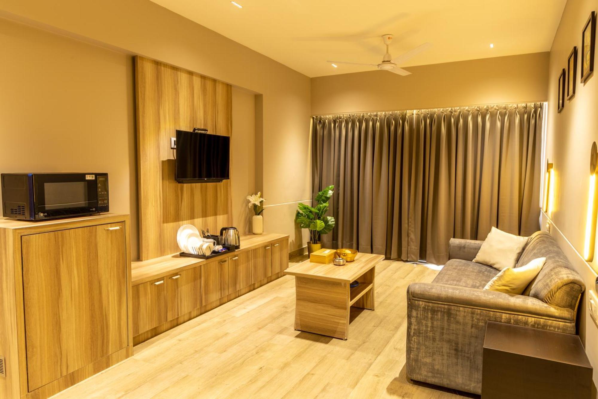 Ashok Deluxe Apartments, Marol Andheri East มุมไบ ภายนอก รูปภาพ